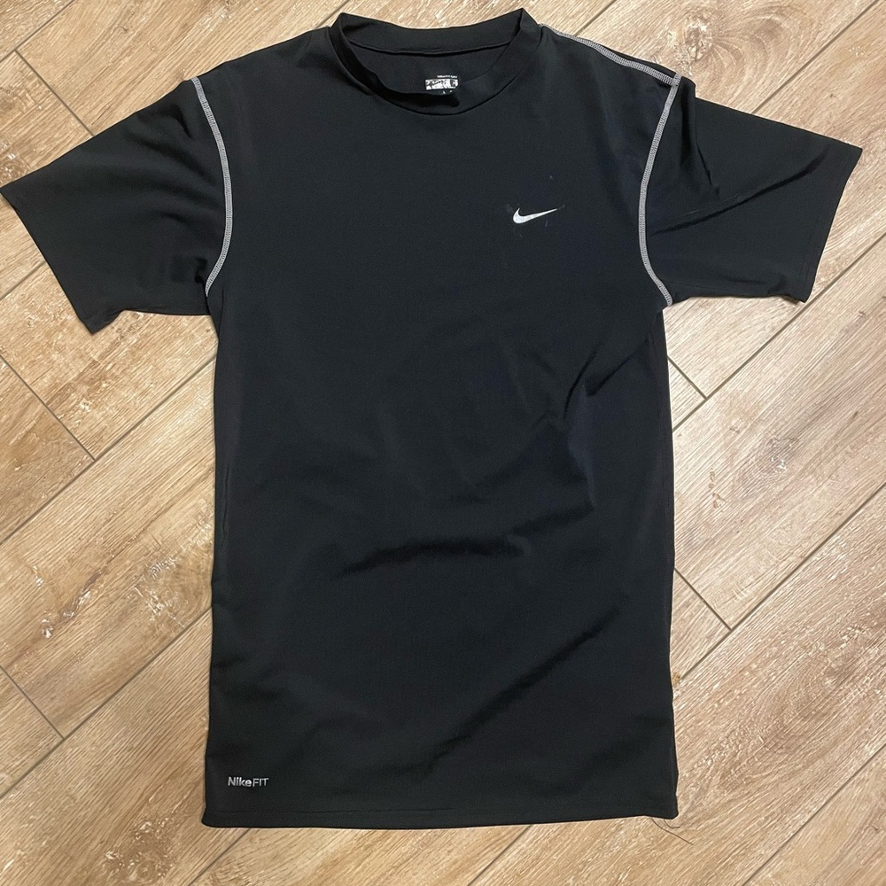 NikeFIT DRY black shirt
